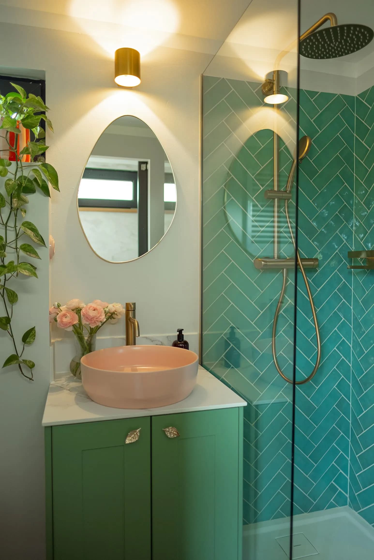 Patri’s Glamp – image 3